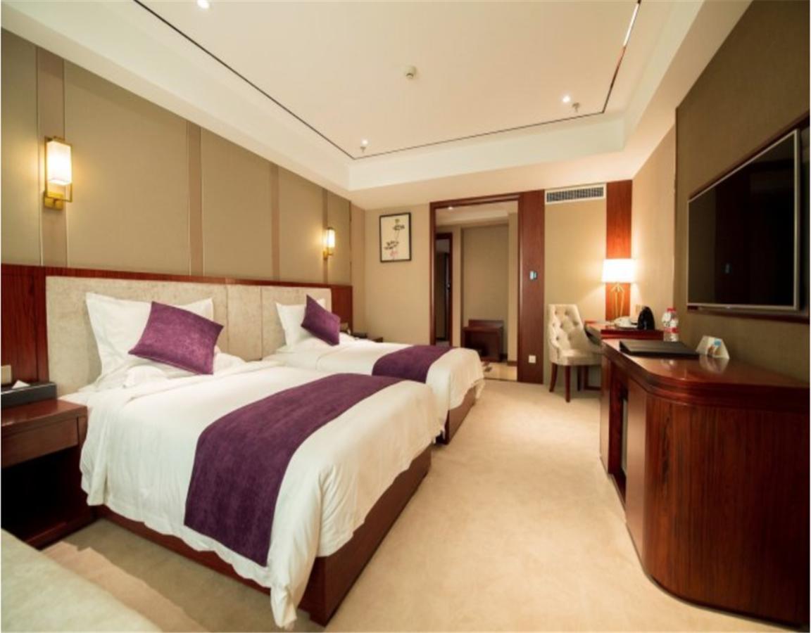 Shenyang Mingcheng Jin Jiang International Hotel Екстериор снимка